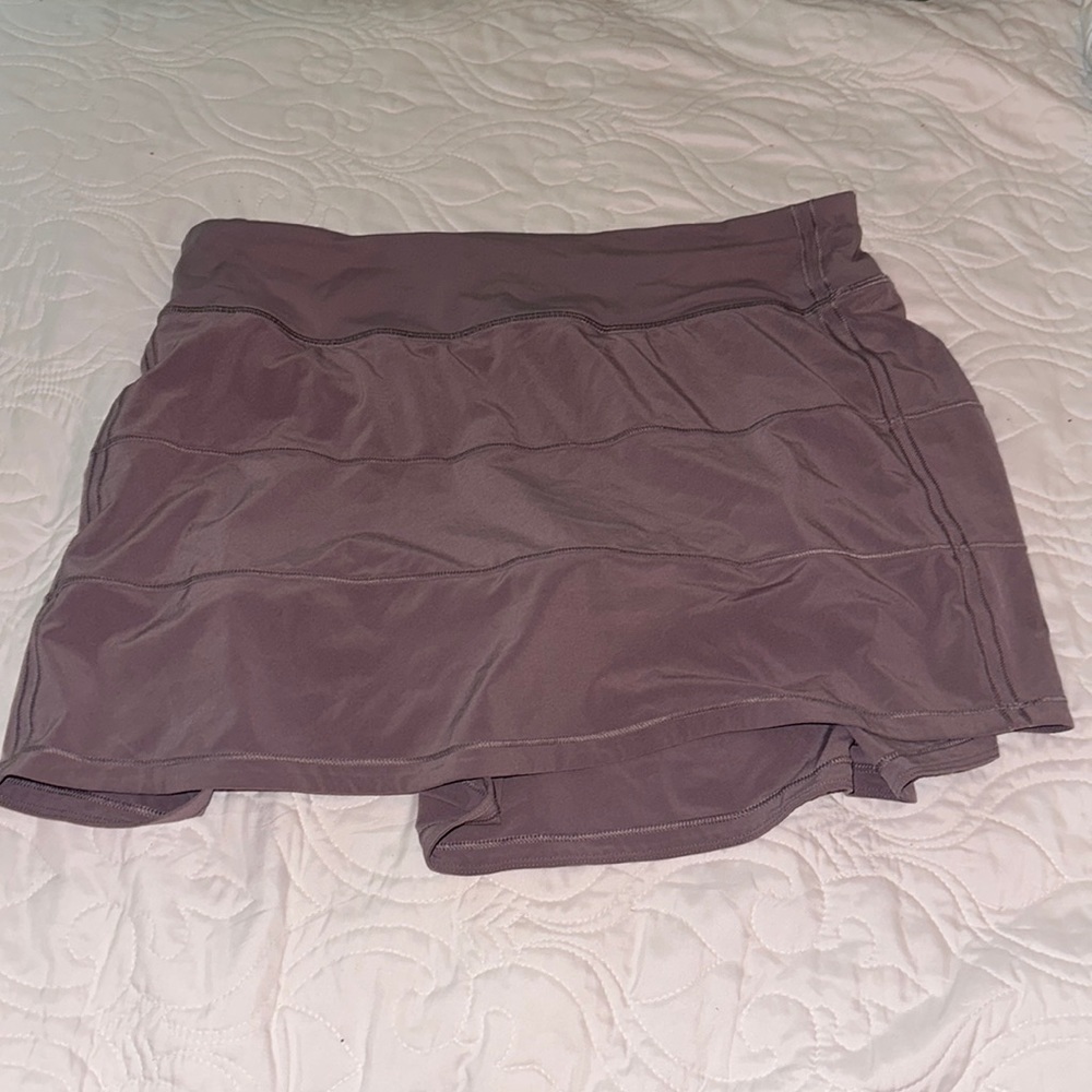 Lululemon skirt- pace rival